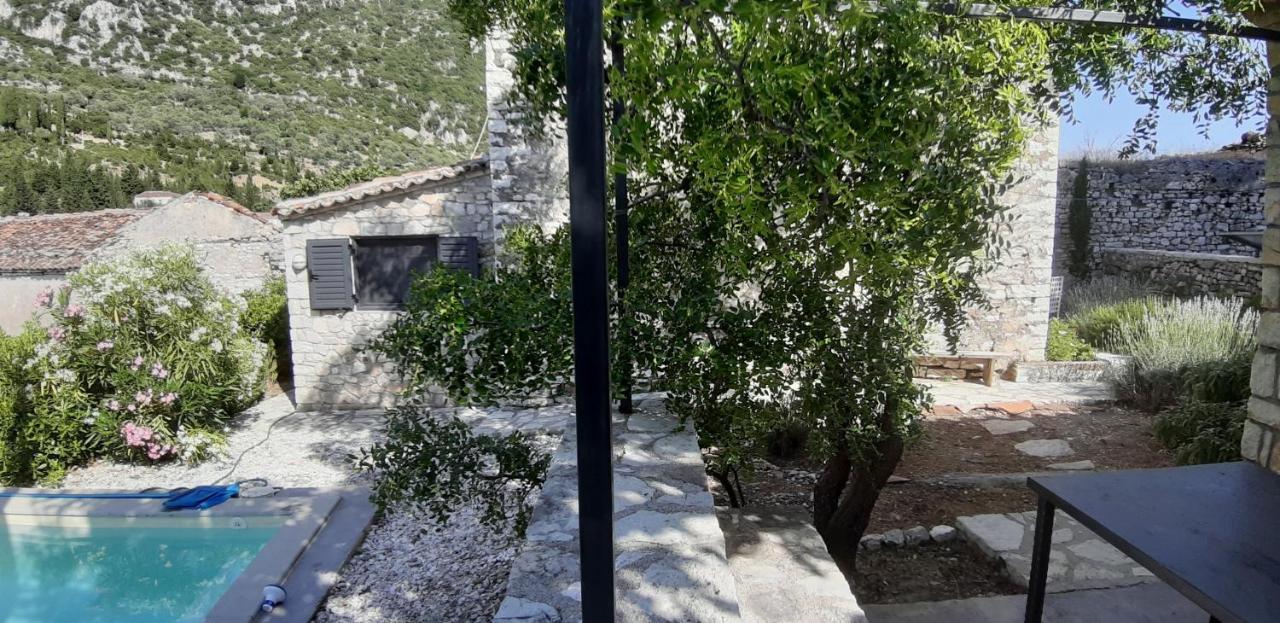 Les Villas De Qeparo Exterior photo